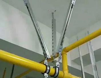 闸阀支撑架的质量要求。价格决定了兴和抗震支撑框架的质量。
